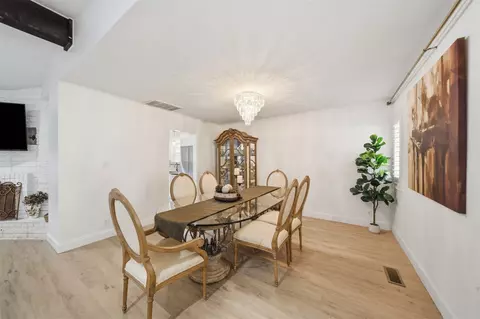 Dining - 2927 E 75th St, Tulsa, OK 74136 photo 1 of 1