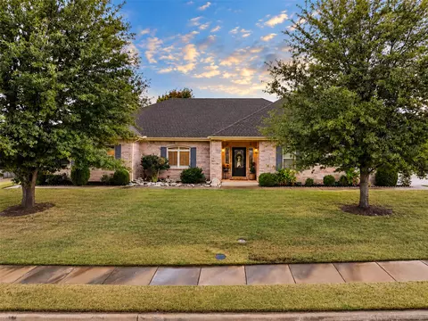 2817 Roanoke Ridge Rd, Bartlesville, OK 74006