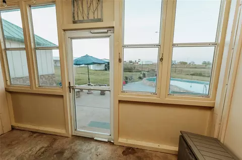Exterior - 45291 S 33800 Rd, Morrison, OK 73061 photo 3 of 9