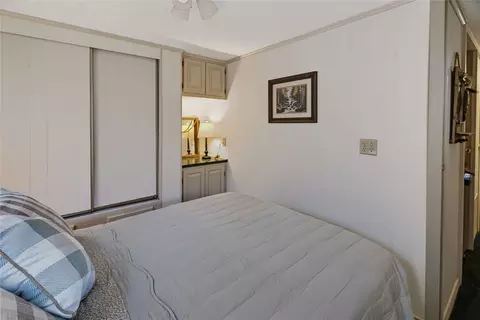Bedroom - 62000 263 Loop 13 And 14, Grove, OK 74344 photo 6 of 8