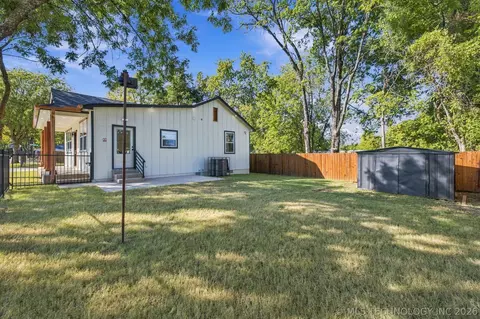 Exterior - 5321 Tecumseh St, Tulsa, OK 74115 photo 5 of 6