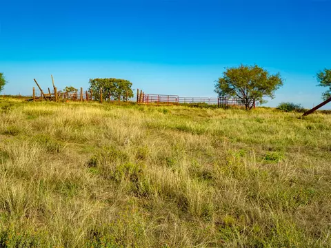 000 E 1330 Rd, Lone Wolf, OK 73655 photo 25