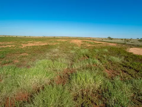 000 E 1330 Rd, Lone Wolf, OK 73655 photo 23