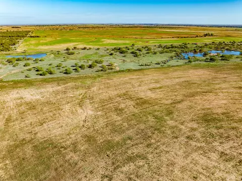 000 E 1330 Rd, Lone Wolf, OK 73655 photo 19