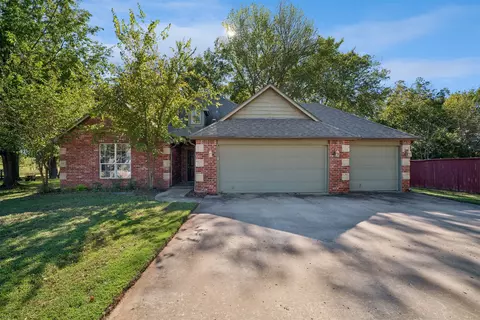 26720 Duck Pond Ln, Claremore, OK 74019