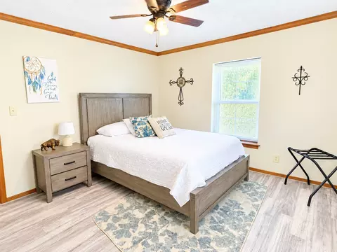 Bedroom - 109435 S 4154 Rd, Checotah, OK 74426 photo 6 of 6