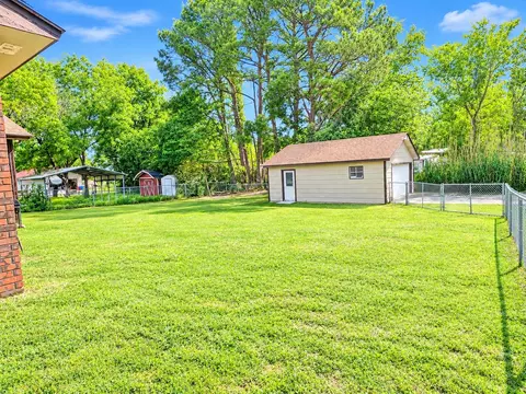 Exterior - 109435 S 4154 Rd, Checotah, OK 74426 photo 6 of 6