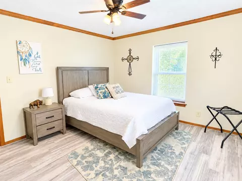 Bedroom - 109435 S 4154 Rd, Checotah, OK 74426 photo 6 of 6