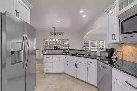 Kitchen - 21192 E 112th St S, Broken Arrow, OK 74014 photo 2 of 15