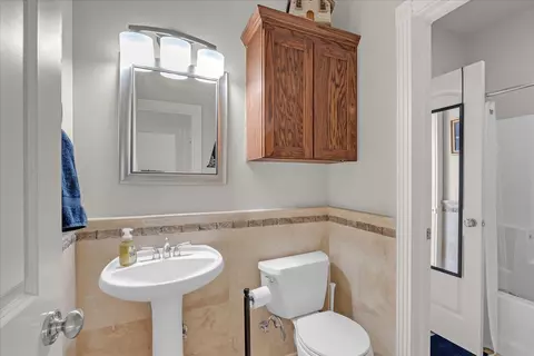 Bath - 21192 E 112th St S, Broken Arrow, OK 74014 photo 1 of 16