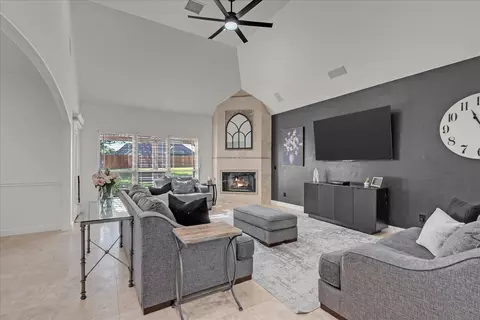 Living - 21192 E 112th St S, Broken Arrow, OK 74014 photo 1 of 5