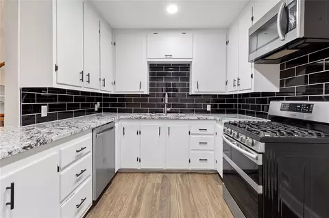 Kitchen - 907 SE 4th St, Wagoner, OK 74467 photo 1 of 1
