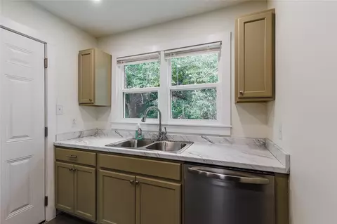 Kitchen - 4267 E Young Pl, Tulsa, OK 74115 photo 3 of 3