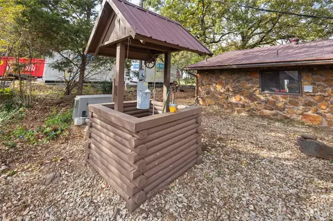 Exterior - 34418 E 698 Rd, Wagoner, OK 74467 photo 3 of 5