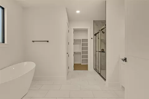 Bath - 11446 Forest View Ln, Sperry, OK 74073 photo 1 of 4