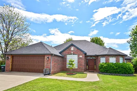 3885 Lexington Ave, Tahlequah, OK 74464
