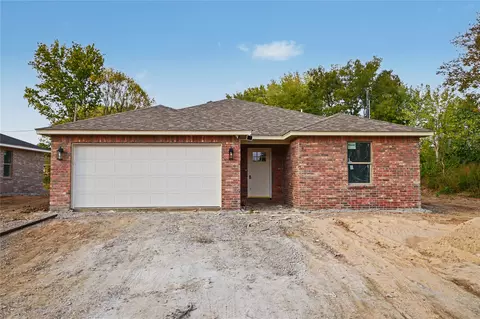 450 W Scout Ln, Tahlequah, OK 74464