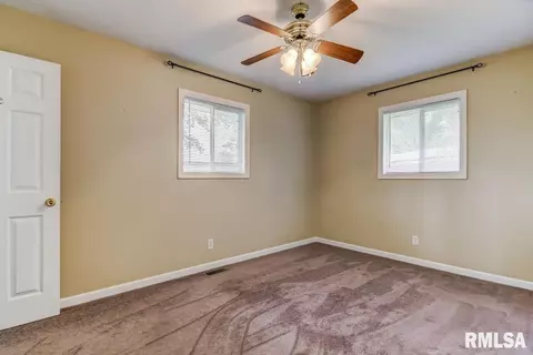 27 Birch Dr, Chatham, IL 62629 photo 18