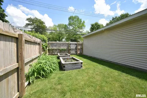 2116 S Lowell Ave, Springfield, IL 62704 photo 20