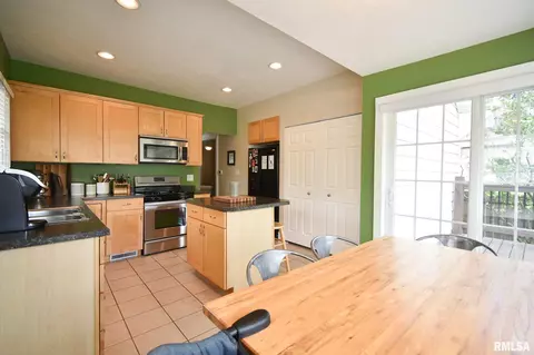 2116 S Lowell Ave, Springfield, IL 62704 photo 8