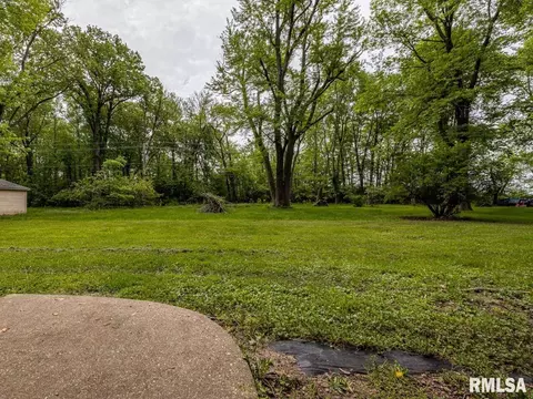 2328 E Lake Shore Dr, Springfield, IL 62712 photo 15