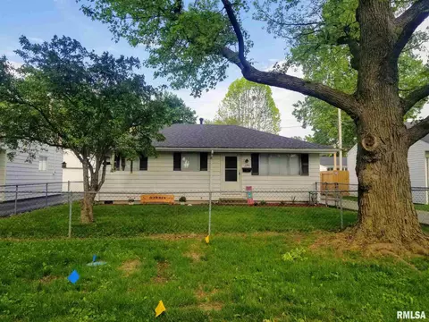 1656 Schrader Ave, Springfield, IL 62702 photo 23