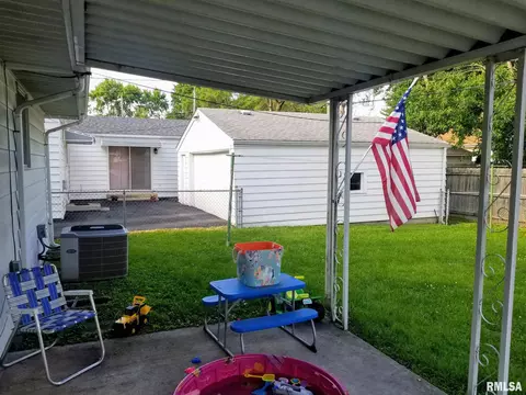 1656 Schrader Ave, Springfield, IL 62702 photo 20