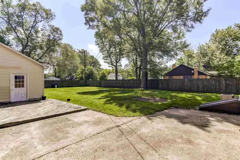 1124 N Ohio Ave, Springfield, IL 62702 photo 35