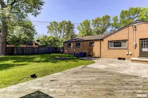 1124 N Ohio Ave, Springfield, IL 62702 photo 32