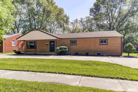 1124 N Ohio Ave, Springfield, IL 62702 photo 5