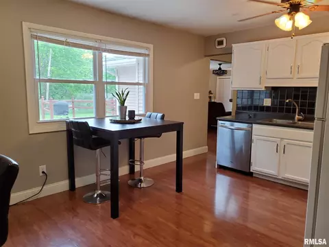 107 Windsor Rd, Springfield, IL 62702 photo 10