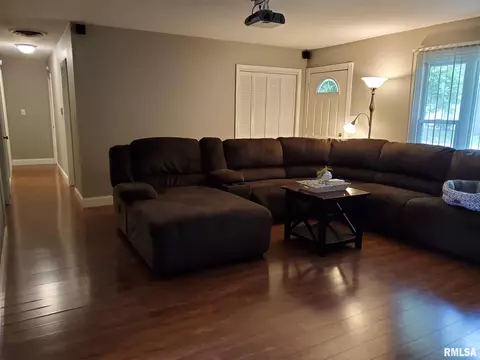 107 Windsor Rd, Springfield, IL 62702 photo 9