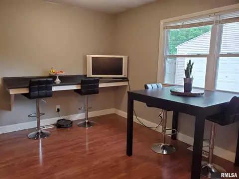 107 Windsor Rd, Springfield, IL 62702 photo 14