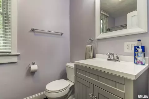 1705 S Pasfield St, Springfield, IL 62704 photo 5