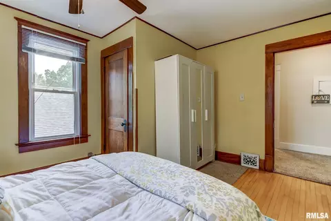 1705 S Pasfield St, Springfield, IL 62704 photo 11