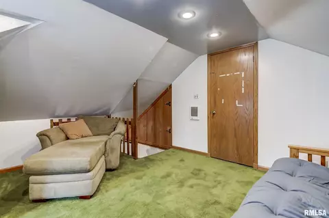 1705 S Pasfield St, Springfield, IL 62704 photo 14