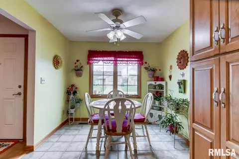 3909 Lear Dr, Springfield, IL 62711 photo 6
