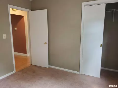 1924 Fairmont Dr, Springfield, IL 62702 photo 16
