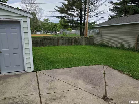 1924 Fairmont Dr, Springfield, IL 62702 photo 20