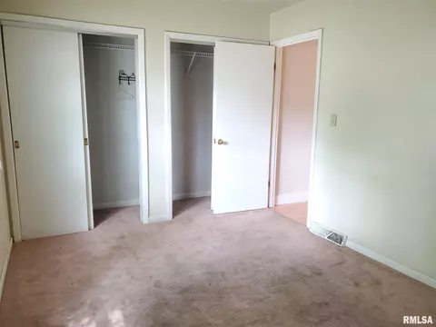 1924 Fairmont Dr, Springfield, IL 62702 photo 18