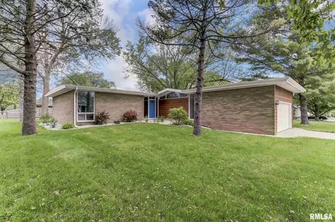 4453 Comanche Dr, Springfield, IL 62711 photo 2