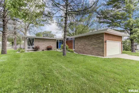 4453 Comanche Dr, Springfield, IL 62711 photo 1