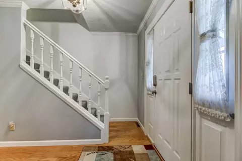 2917 Mill Point Ct, Springfield, IL 62704 photo 3