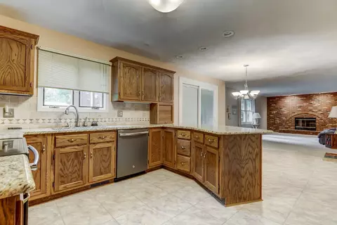 2917 Mill Point Ct, Springfield, IL 62704 photo 22
