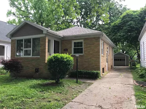 624 S Amos Ave, Springfield, IL 62704 photo 2