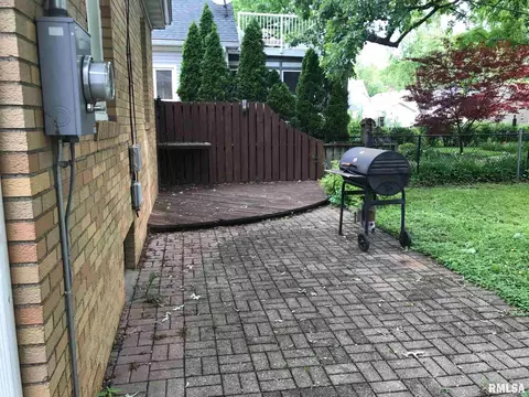 624 S Amos Ave, Springfield, IL 62704 photo 21