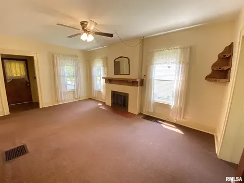 1417 S 4th St, Springfield, IL 62703 photo 6