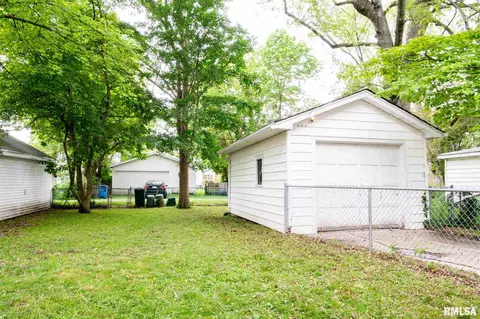 1917 S College St, Springfield, IL 62704 photo 5