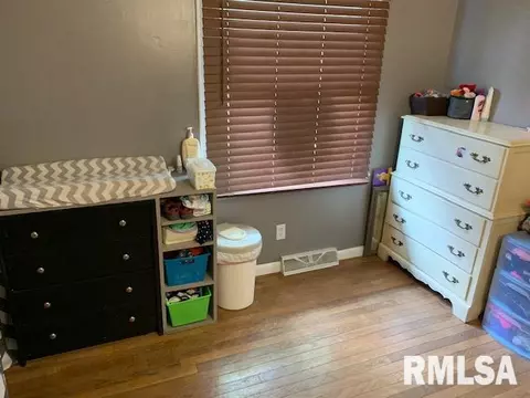1905 Fairfield Dr, Springfield, IL 62702 photo 5