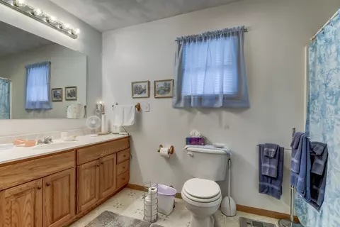 1230 E Stanford Ave, Springfield, IL 62703 photo 18